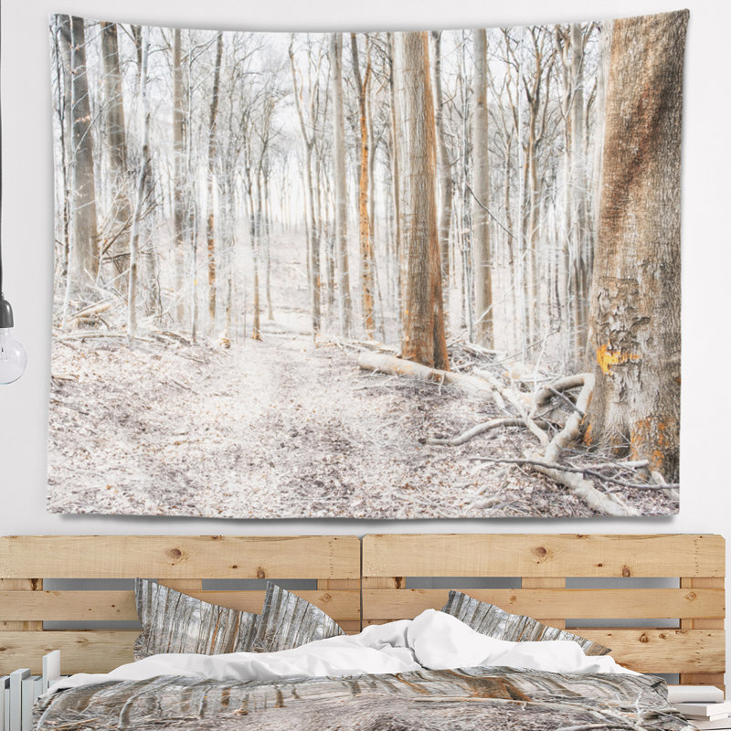 Tapisserie «Dense Forest in the Winter», H 50 po x l 60 po