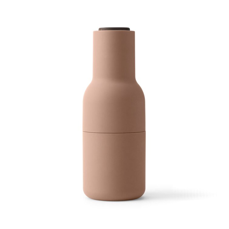 Bottle salt and pepper grinders in brown - Audo Copenhagen