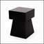 Table d'appoint élégante en béton léger AESOP avec piédestal moderne pour une décoration intérieure durable et élégante