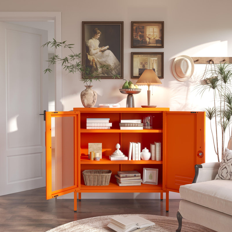 Armoire de rangement avec porte en maille et métal orange verrouillable, casier en acier robuste à 3 niveaux avec 2 tablettes réglables, armoire d'appoint pour salon, bureau personnel, H 33 po x l 29,5 po x P 13,8 po