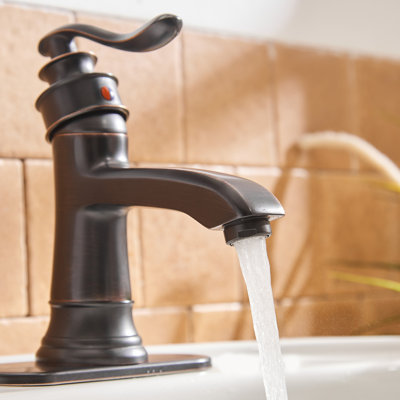 Single-Hole Single-handle Bathroom Faucet with Drain Assembly