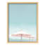 Petit parasol rose contre ciel bleu, intérieur côtier, Illustration de la nature, petit décor-101376635-101376637