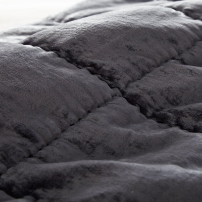 Grednar Percale Quilt - Twin