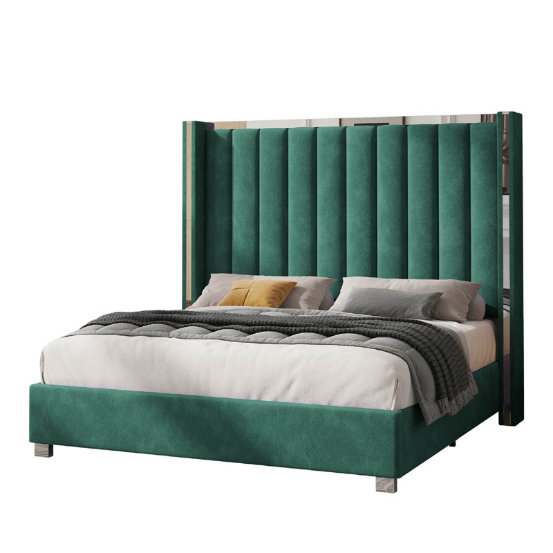 Structure de lit très grand Gerasim avec tête de lit haute de 57 po, lit plateforme tapissier en velours, vert, Vert