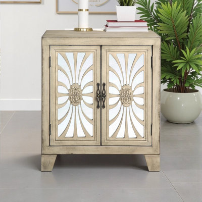 Console Nalani à finition blanche antique - solution de rangement élégante