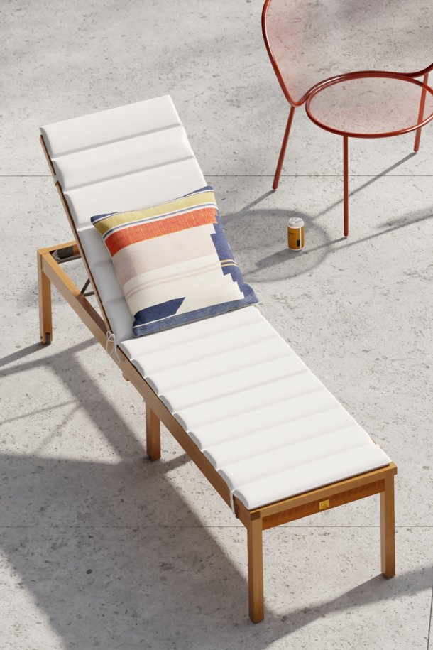Outdoor Lounge