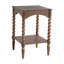 Table d'appoint en bois brun vieilli avec pieds en spirale tournés et tablette inférieure