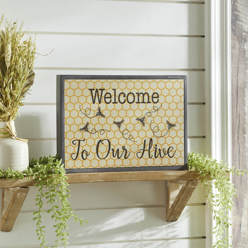 «Buzzy Bees Welcome To Our Hive», panneau mural en panneau de fibres à densité moyenne 9 x 13 x 1