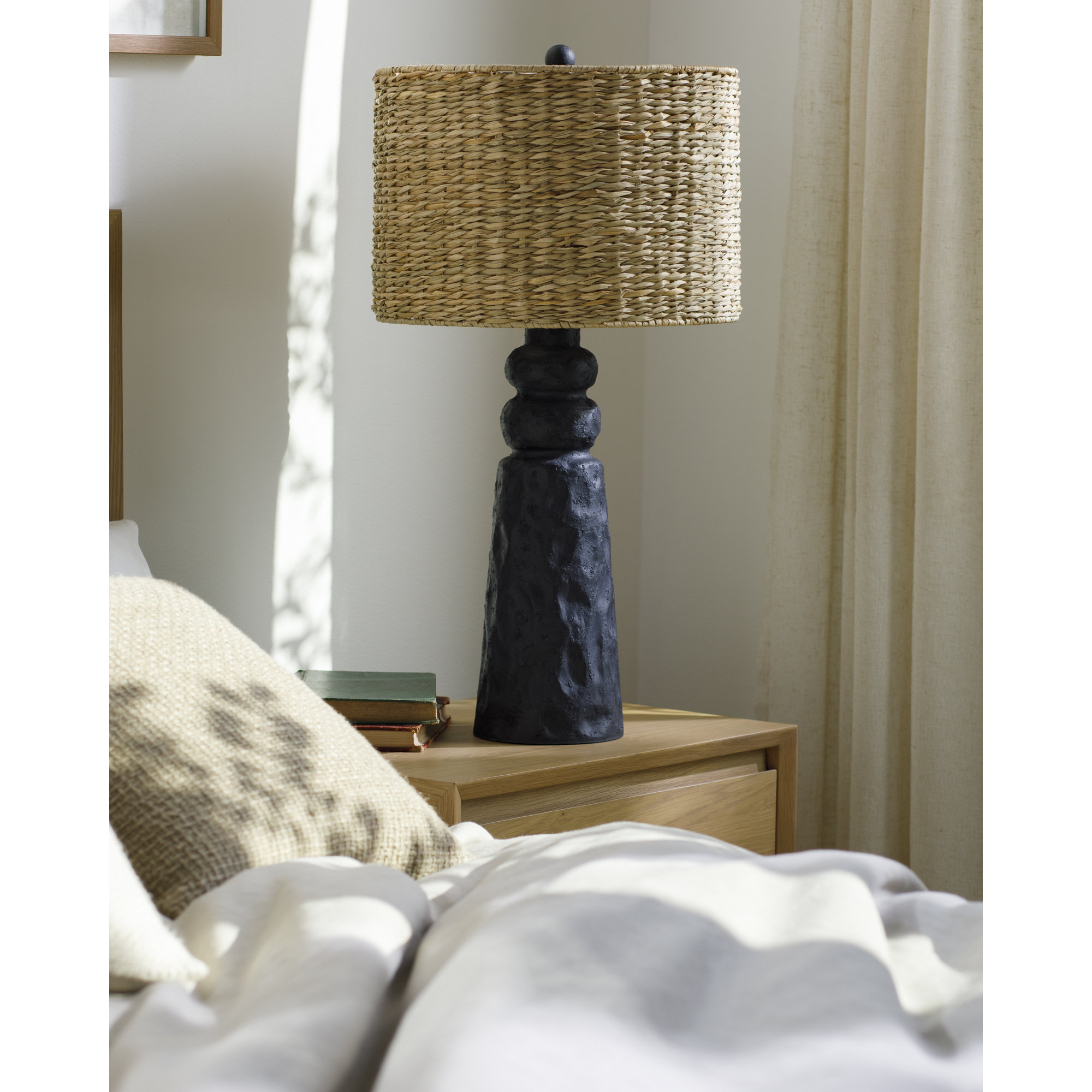 Camryn Table Lamp, Black
