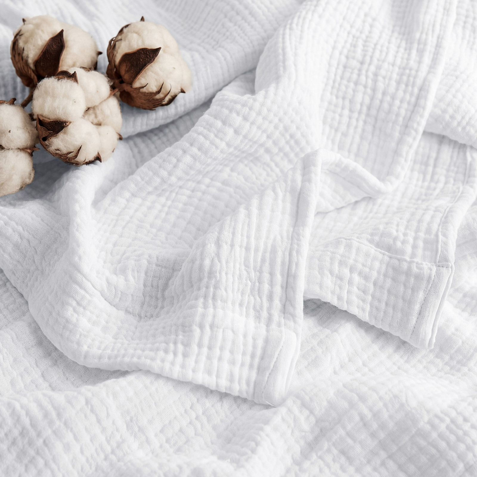 Bedsure Cotton Muslin Throw Blanket, White, King
