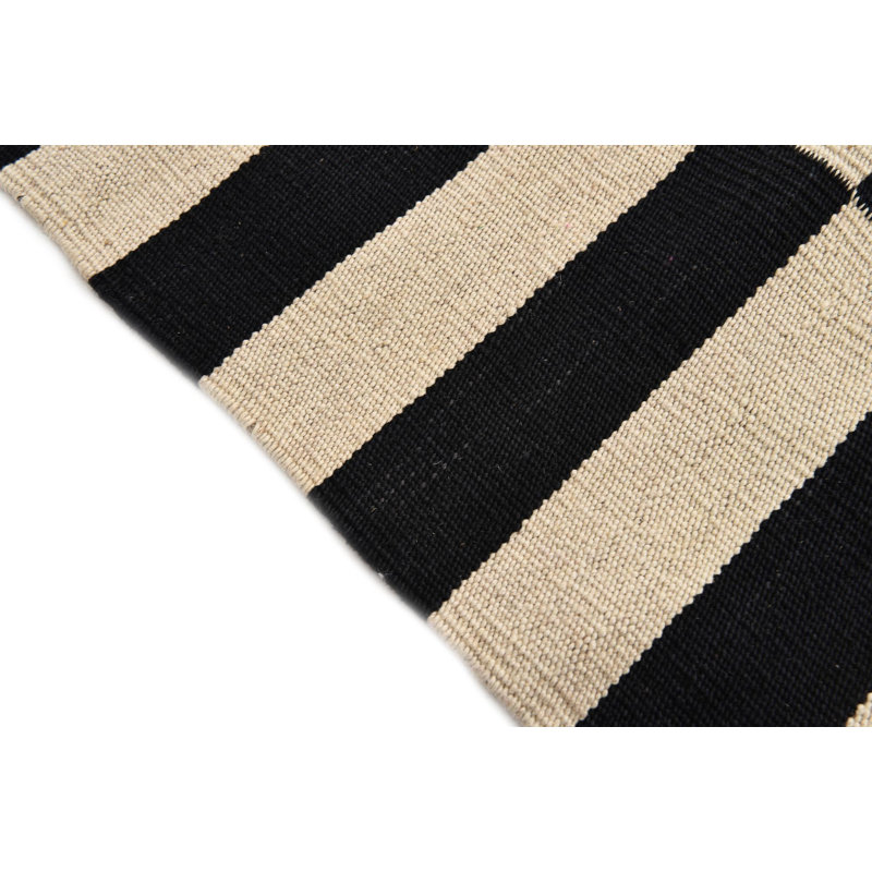 Tapis noir et blanc Murtagh