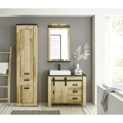 Jackeline Bathroom Suite