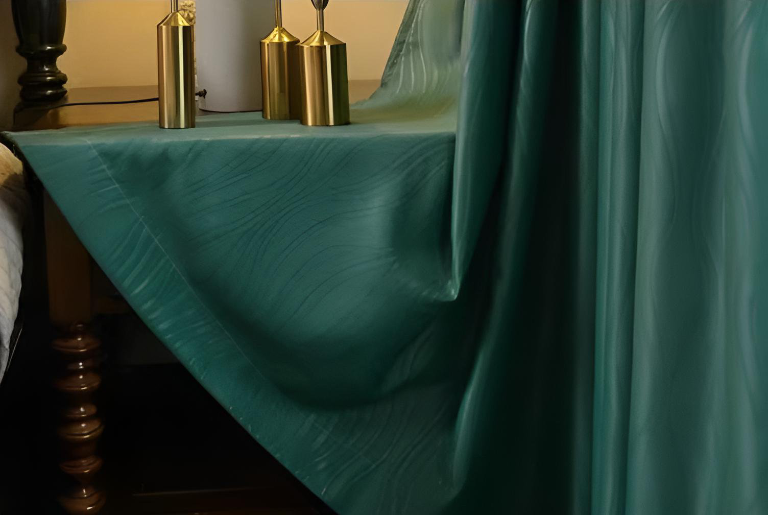 Picture of 15 Minimalist Living Rooms with Maximal Style - Curated Interior