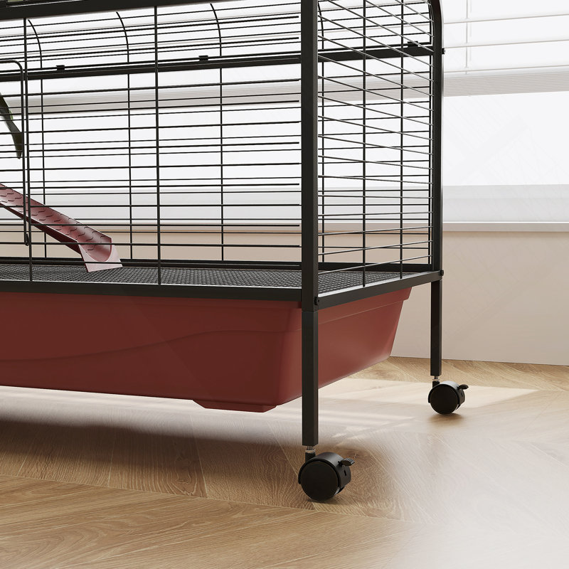Habitat mobile polyvalent pour petits animaux avec une conception réfléchie pour les animaux de compagnie