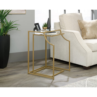 International Lux Nesting Tables