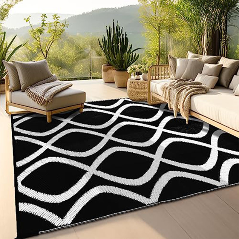 White/Black Indoor/Outdoor Area Rug, Rectangle 12' x 9'