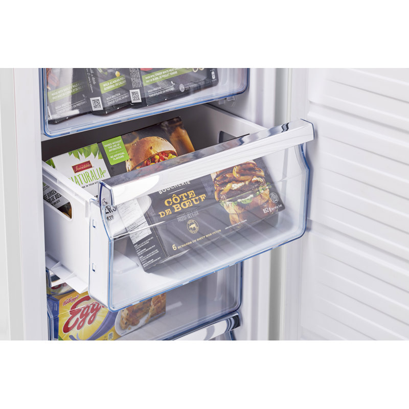 Classic Retro 21" Manual Defrost 5.5 cu. ft. Energy Star Certified Upright Freezer, White