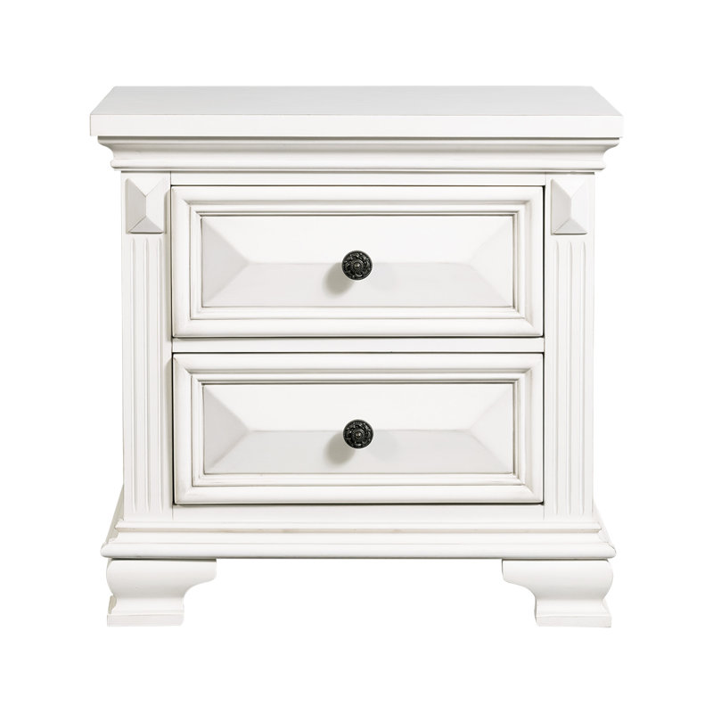 Alauna Piece Bedroom Set