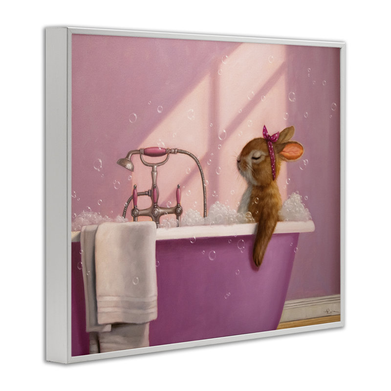 «Bunny in Pink Relaxing Bath», estampe numérique, design par Lucia Heffernan, H 11 po x l 14 po