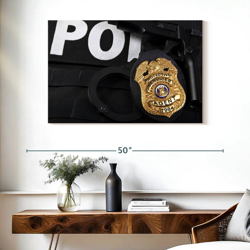 Chose de la police d'Alcaraz, H 26 po x l 39 po