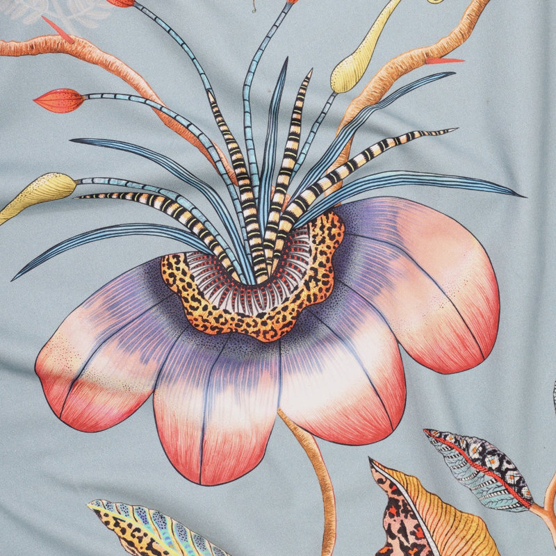 Thanda Nests Tablecloth - Cotton, Mist, 94" L x 63" W