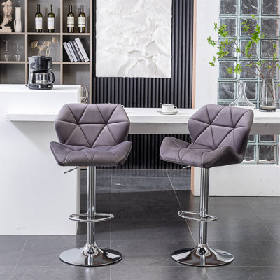 Chaise Breni