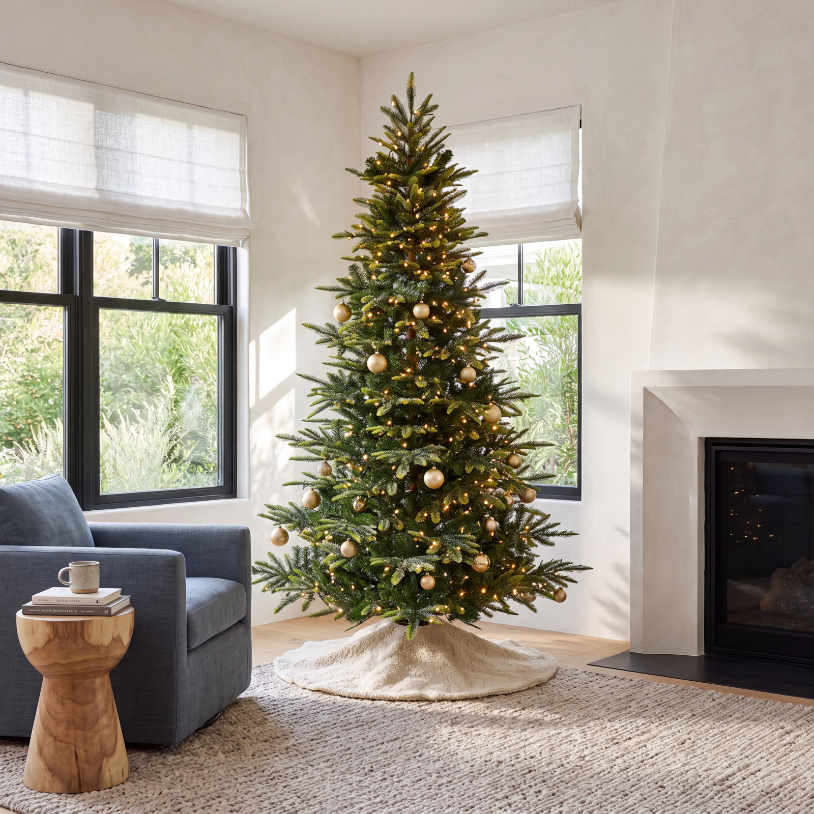 Jahwan Lighted Artificial Christmas Tree, 7.5'