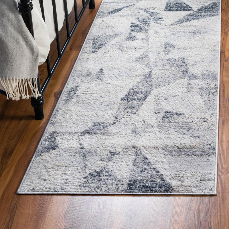 Geometric Indoor Rug, Runner 2'2" x 6'1"