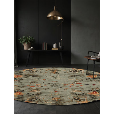 Tapis brun soyeux et moelleux