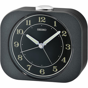 QHE195BLH Alarm Clock, Brown