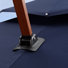 Parasol en porte-à-faux à motif en bois de 156 po avec base en tôle d'acier, bleu marine