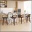 Ensemble de 2 tabourets de bar pivotants, structure en bois moderne avec dossier en rotin, tabouret en cuir de polyuréthane pour comptoir de cuisine, tabourets de bar rembourrés avec repose-pieds de style Mid-Century, tabourets de comptoir industriels-530858020