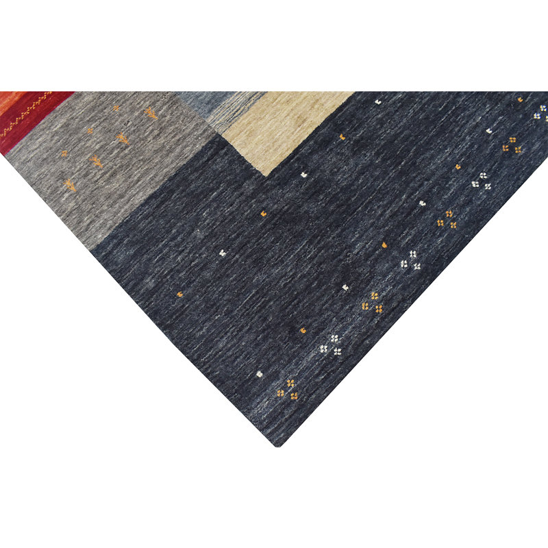 Hand Knotted Wool Area Rug in Black/Gray/Red/Beige, Rectangle 6' x 9"