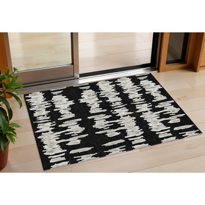 Tapis extérieur lavable rayé noir 3 pi x 5 pi ivoire et gris