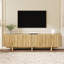 Meuble télé à grain rétro en bois avec porte ondulée pour téléviseur de 75 po ou moins, console média rustique avec amplement d'espace de rangement, meuble télé à base robuste avec gestion des câbles pour le salon