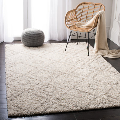Develin Geometric Ivory/Beige Rug