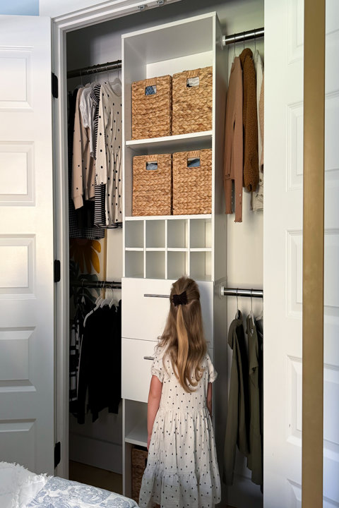 Starter kit with shoe storage