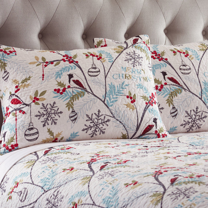 Holly Full/Queen Quilt Set