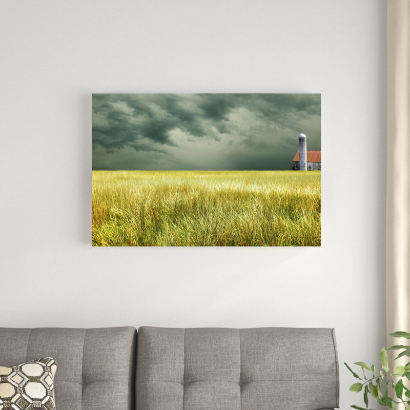 «Yellow Field» par James McLoughlin - photographie sur toile tendue, H 24 po x l 36 po