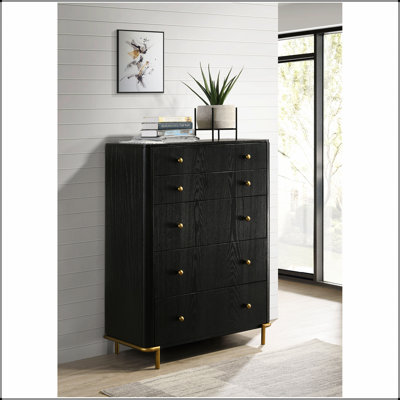 Commode 5 tiroirs Anser avec rangement spacieux et design élégant, parfaite pour les chambres à coucher modernes et la vie organisée