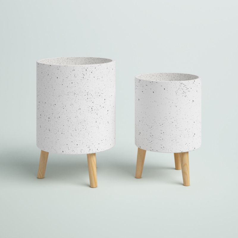 Annika Pot Planter