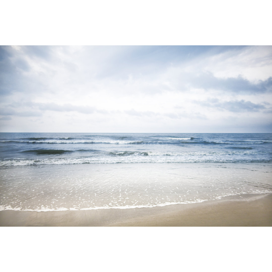 Blick auf Strand und Wolken