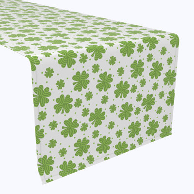 Masboro Swirling Clover Swirls Table Runner
