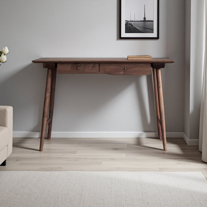 Un magnifique bureau en bois de pin, H 29,52 po x l 47,24 po x P 23,62 po