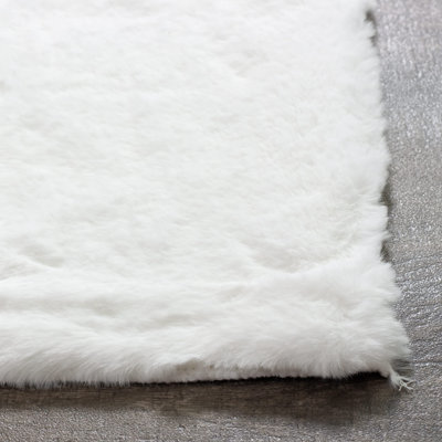 Dareld Indoor Rug