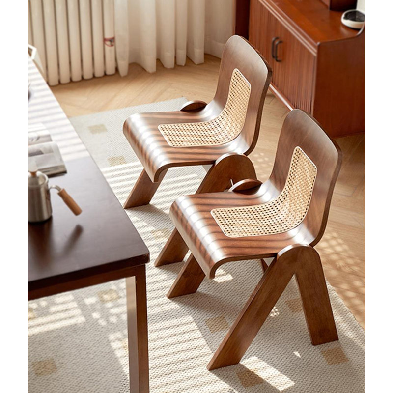 Chaise de salle à manger en forme de C, Bois brun