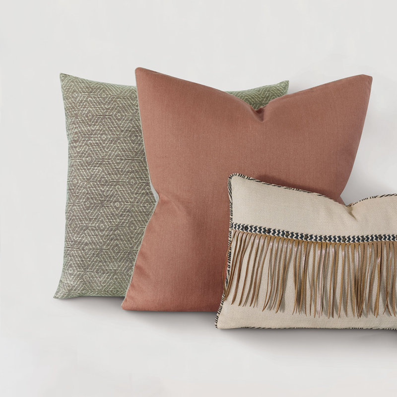 Naya Lumbar Pillow Cover & Insert