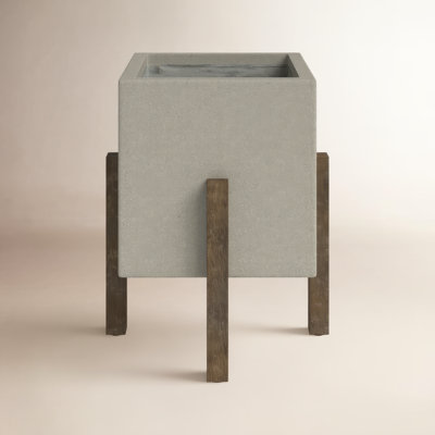 Habra 14" Pot Planter