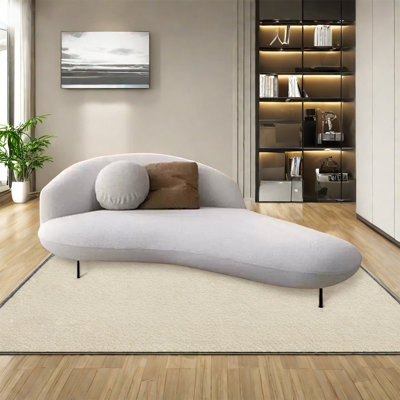 Chaise en bois massif de haute qualité