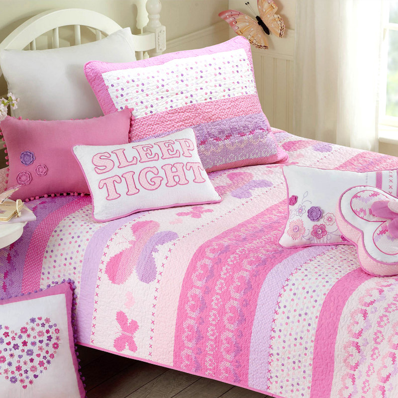 Alston Quilt Set, Twin Quilt + 1 Sham + 3 Pillows